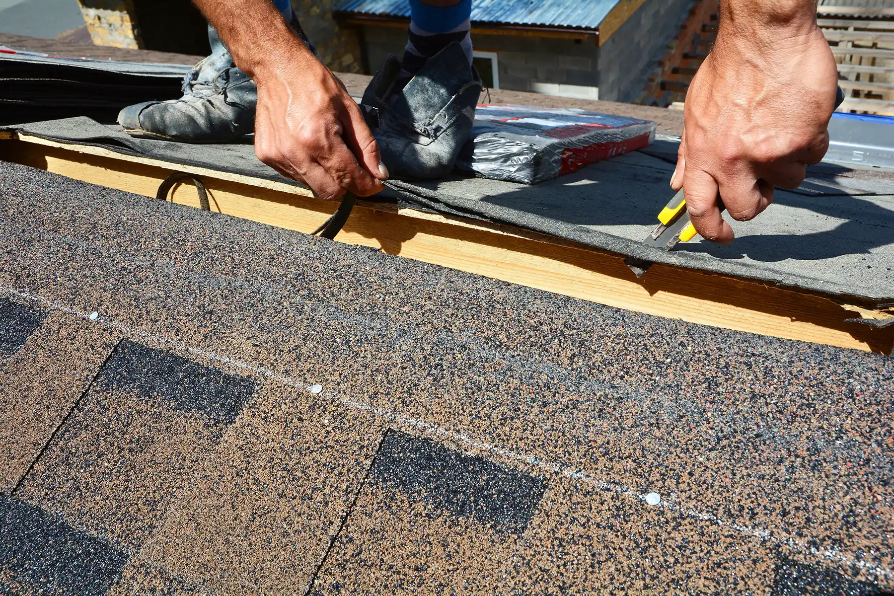 Installing new roof Vancouver Washington